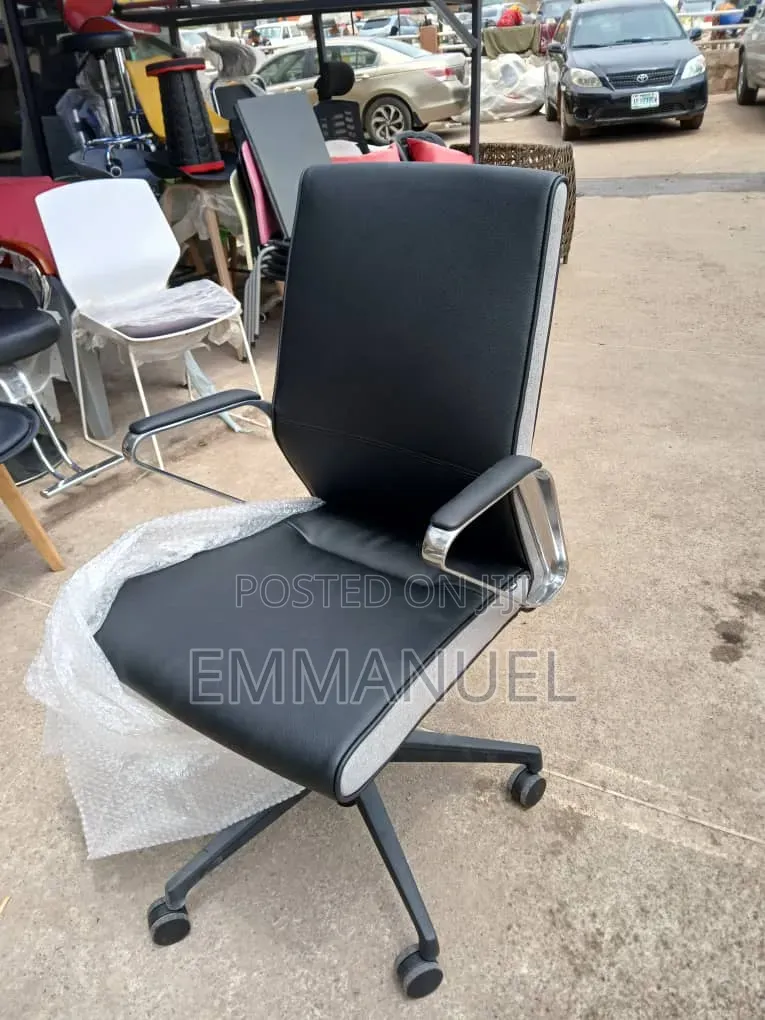 Executive Office Chair