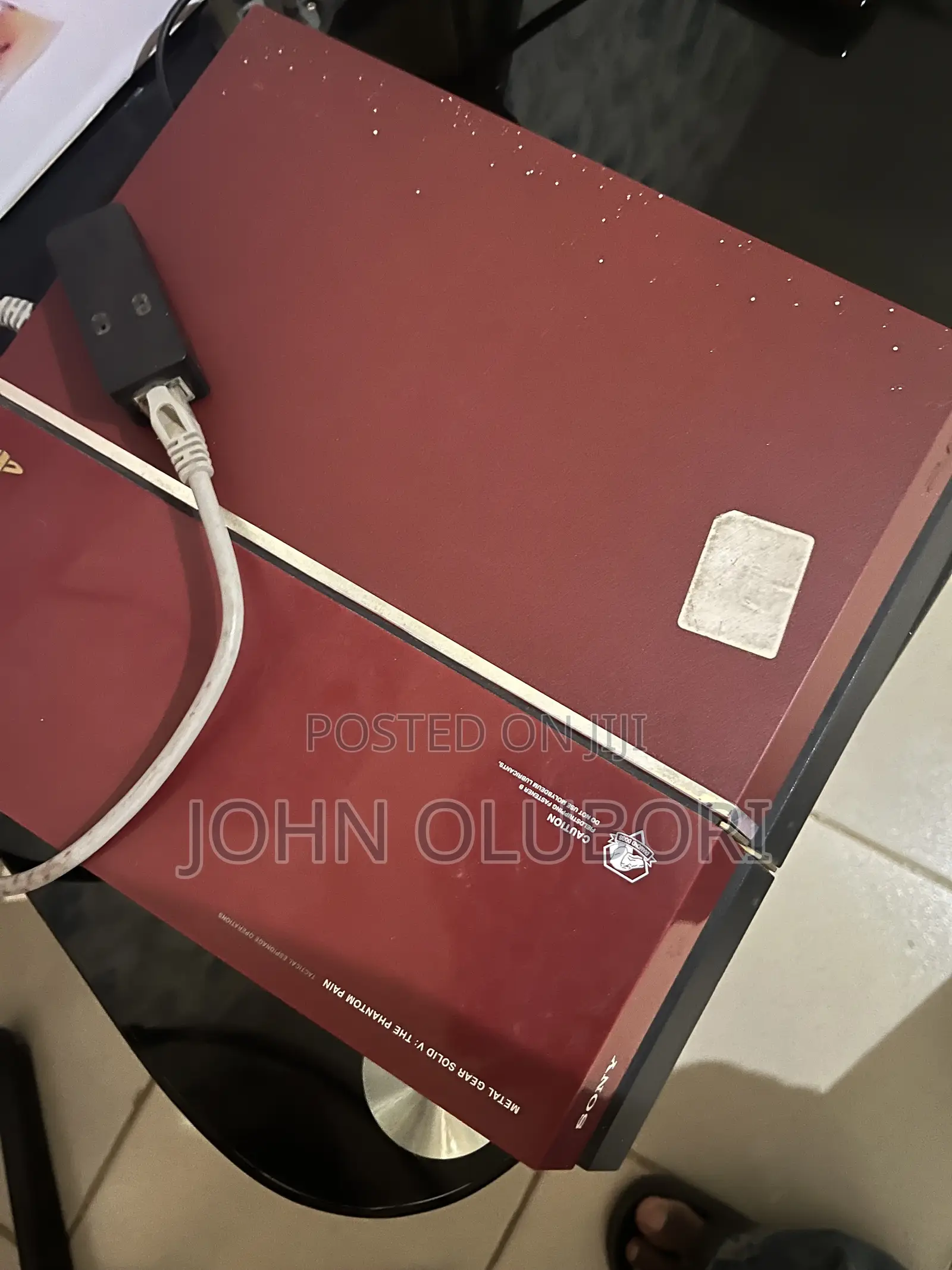 Ps4 Console (Hacked)With 1 Controller