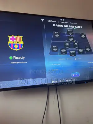 Ps4 Console (Hacked)With 1 Controller