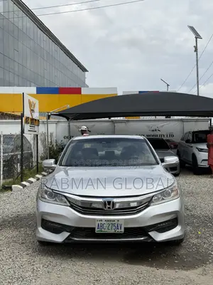 Honda Accord EX-L 4dr Sedan FWD (2.4L 4cyl 2A) 2017 Silver