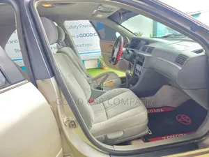 Toyota Corolla 2000 Blue
