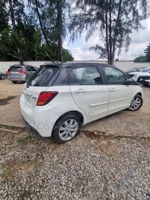 Toyota Yaris 2017 White