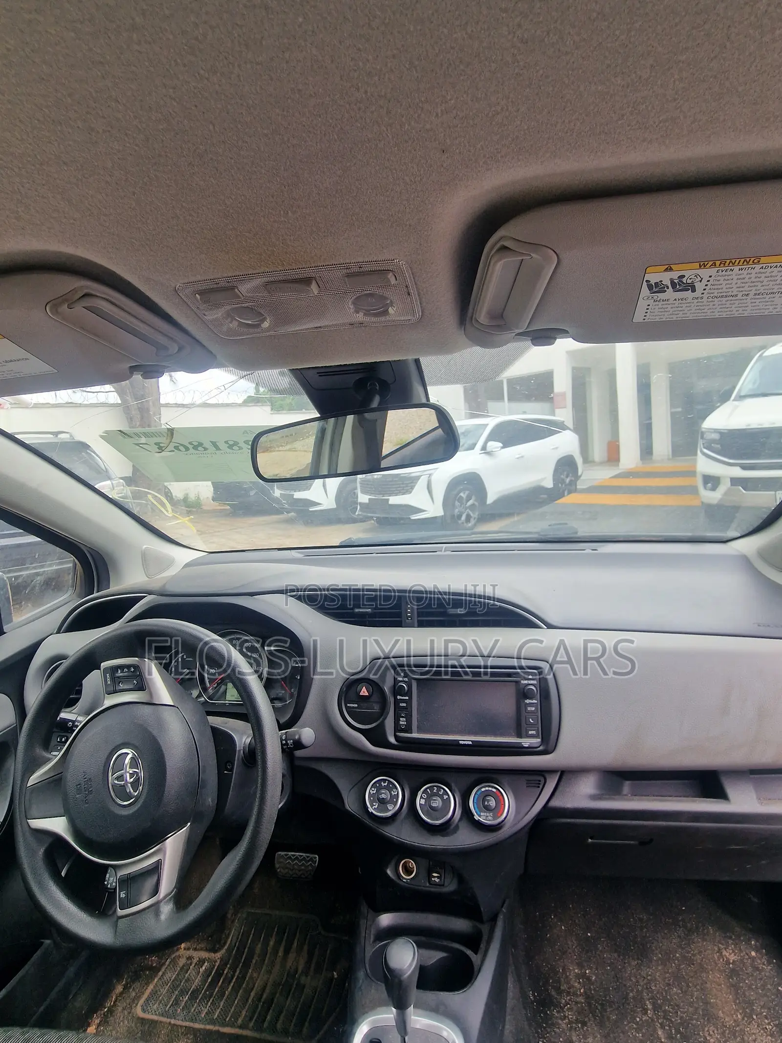 Toyota Yaris 2017 White