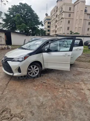 Toyota Yaris 2017 White