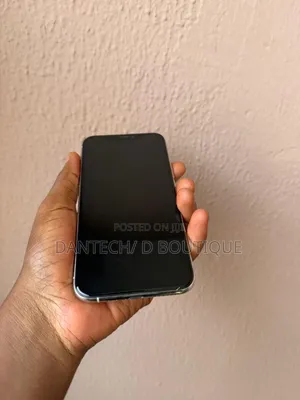 Apple iPhone 11 128 GB Black