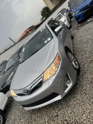 Toyota Camry 2014 Silver