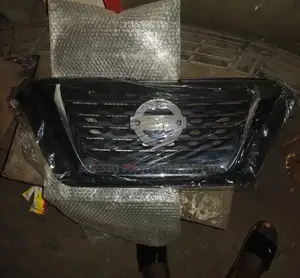 Front Grill Nissan Kick 2016