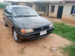 Toyota Starlet 1999 Gray