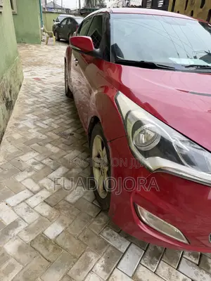 Hyundai Veloster 2014 Red