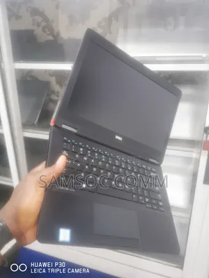 Laptop Dell Latitude E7270 8GB Intel Core i7 SSD 256GB