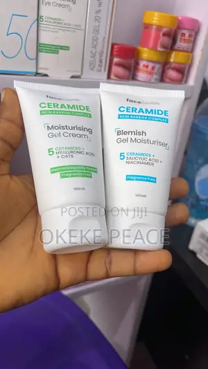Ceramide Moisturizing,Hydrating and Blemish Gel