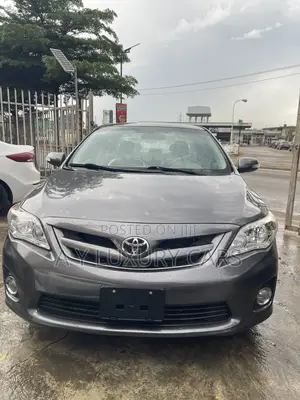 Toyota Corolla LE 4dr Sedan (1.8L 4 cyl 4A) 2009 Gray