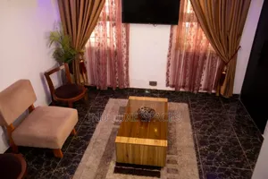 Furnished 3bdrm Apartment in Ikeja GRA for rent