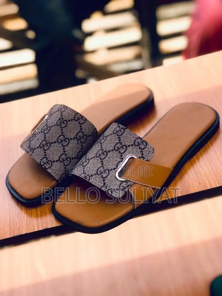 Man Female Luxury Slippers