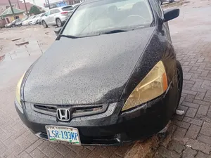 Honda Accord 2005 Black