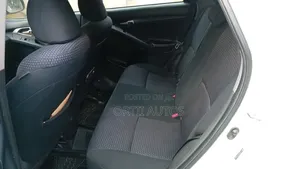 Toyota Matrix 2009 White