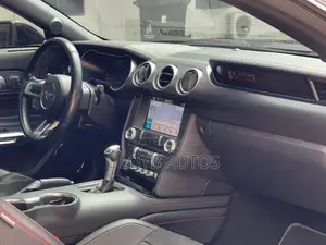 Ford Mustang BULLITT Fastback 2020 Black