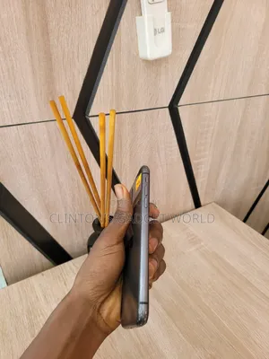 Apple iPhone 11 256 GB Black