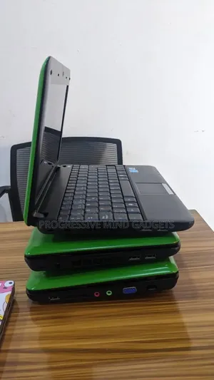 Laptop 2GB Intel Atom HDD 160GB