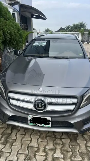 Mercedes-Benz GLA 250 2016 Gray