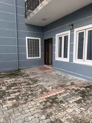 2bdrm Block of Flats in Power Counter, Rumuodara for rent