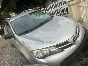 Toyota RAV4 2014 Silver