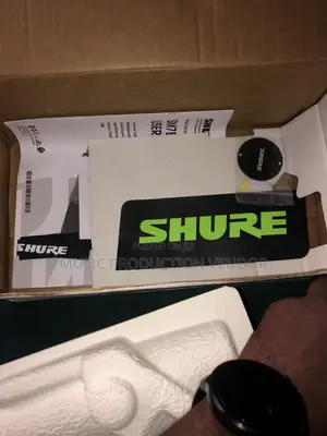 Shure Sm7b Dynamic Microphone (Original Quality)