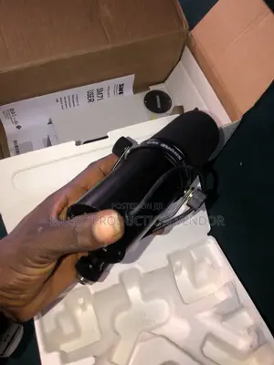 Shure Sm7b Dynamic Microphone (Original Quality)
