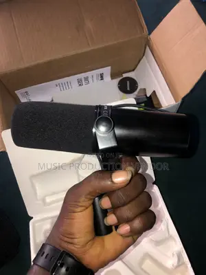 Shure Sm7b Dynamic Microphone (Original Quality)