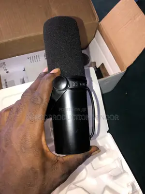 Shure Sm7b Dynamic Microphone (Original Quality)