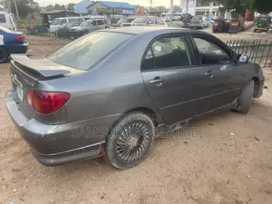 Toyota Corolla S 2007 Brown
