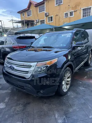 Ford Explorer XLT 4dr SUV AWD (3.5L 6cyl 6A) 2014 Black