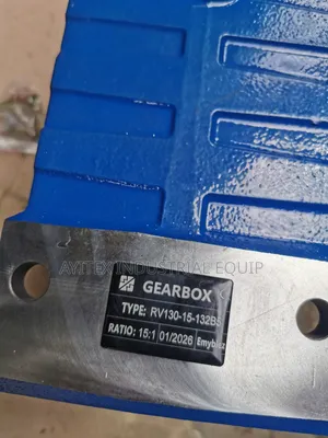 Gear Box Ratio 1:15 Input 32mm Output 45mm