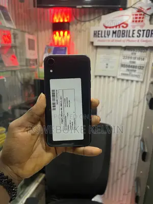 New Apple iPhone XR 256 GB Black