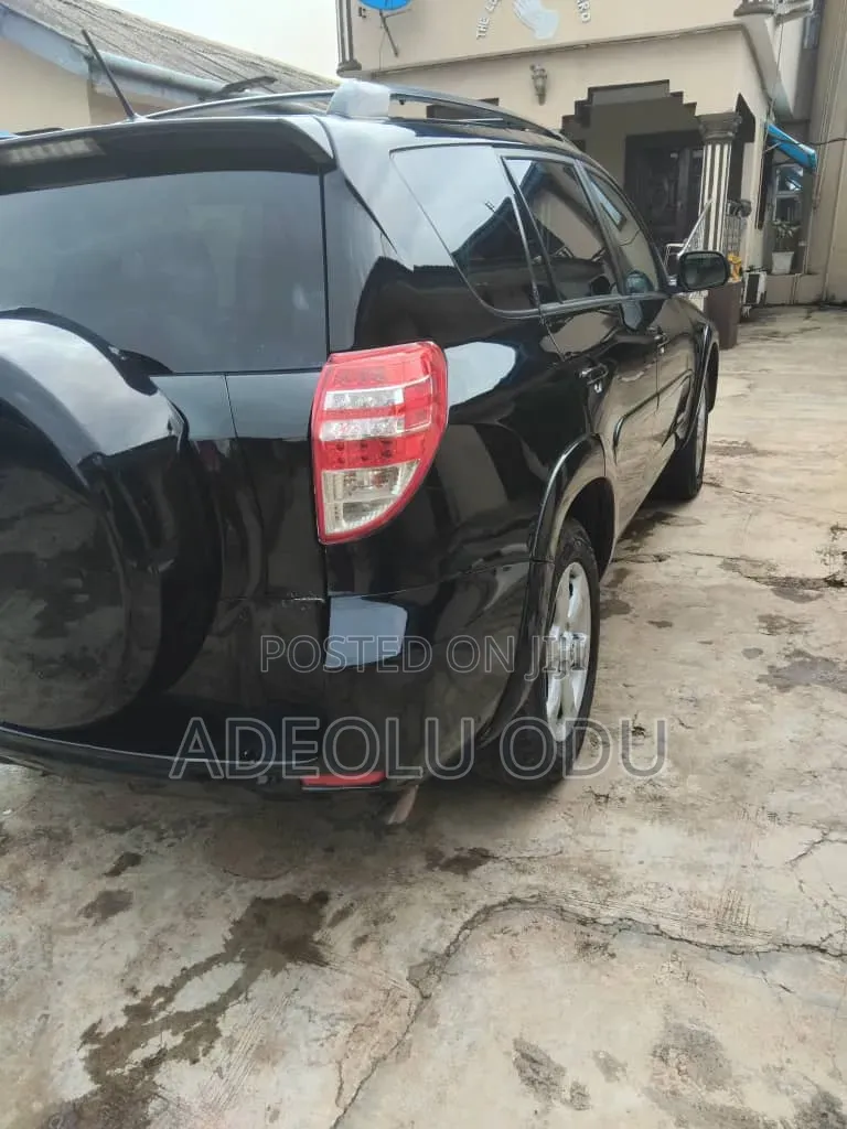 Toyota RAV4 2012 Black