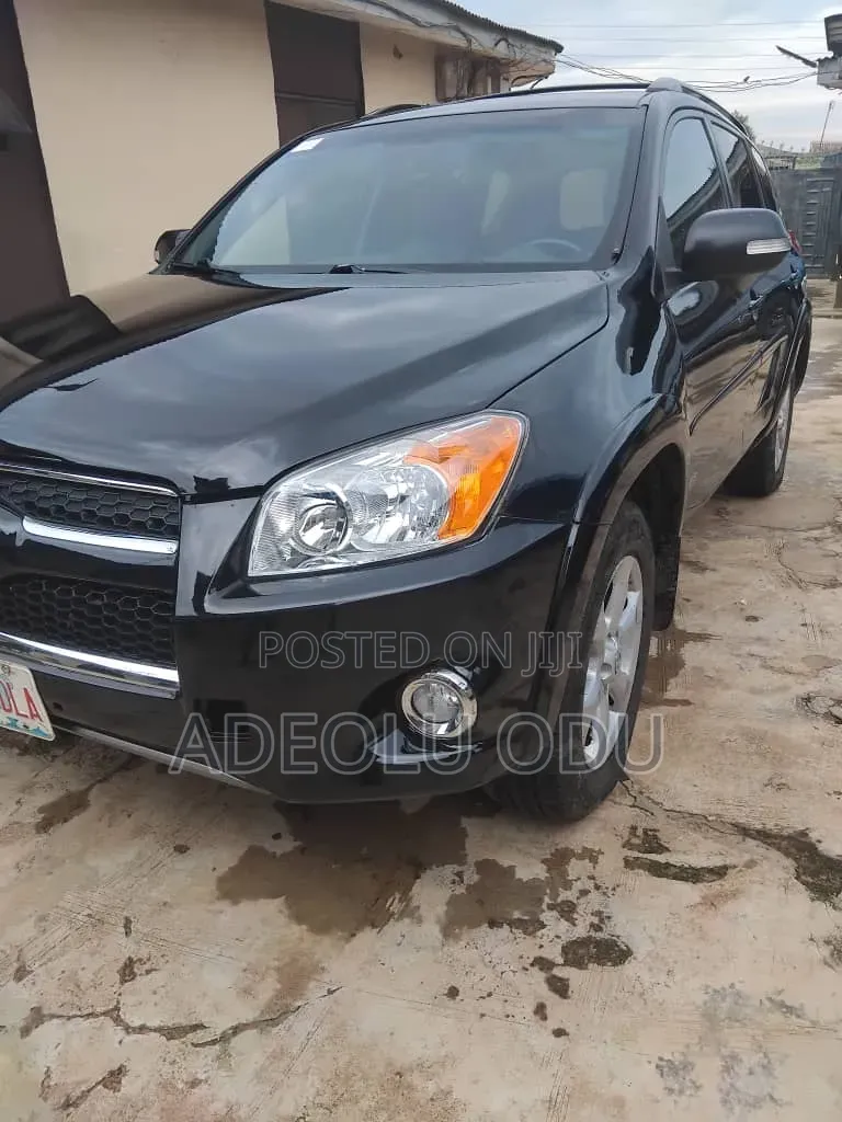 Toyota RAV4 2012 Black