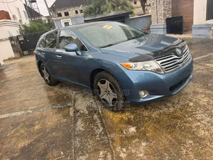 Toyota Venza 2010 Blue