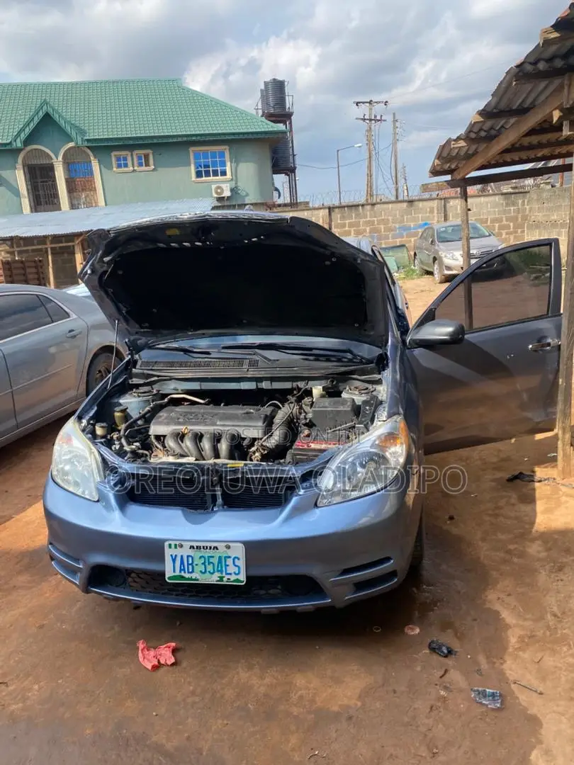 Toyota Matrix 2005 Blue