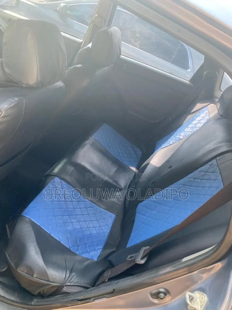 Toyota Matrix 2005 Blue