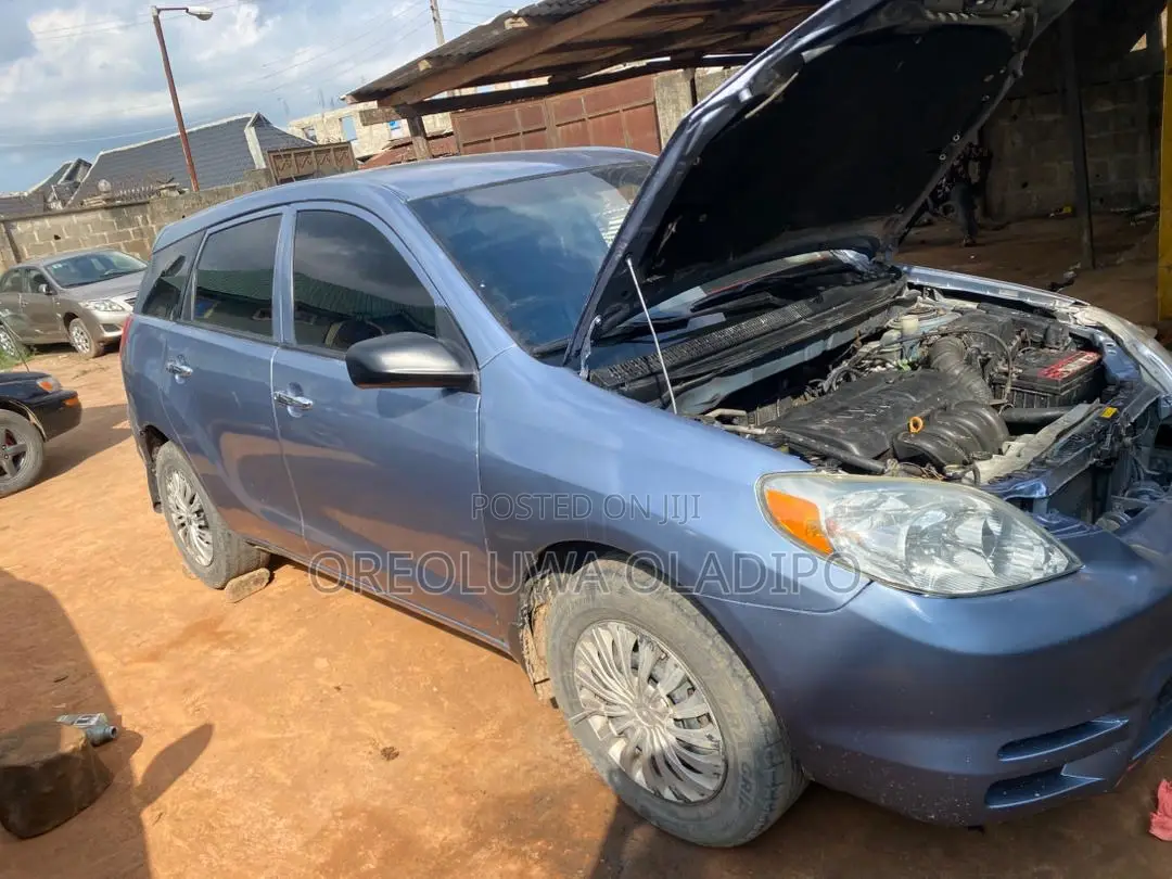 Toyota Matrix 2005 Blue