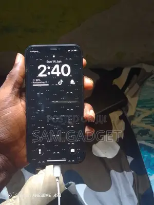 Apple iPhone 12 64 GB Black