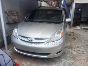 Toyota Sienna CE AWD 2006 Silver