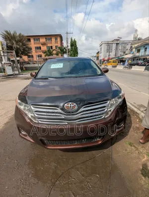 Toyota Venza 2010 Brown