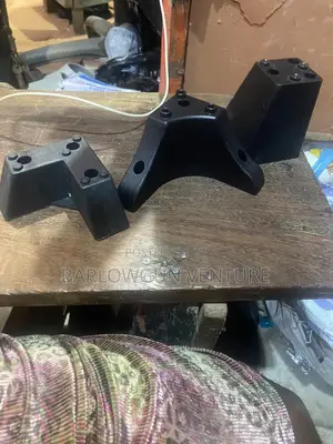 Chair Leg Platcic
