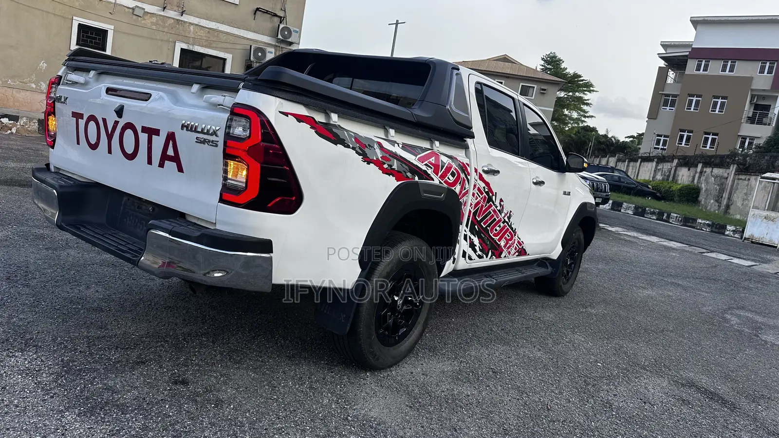 Toyota Hilux 2017 White