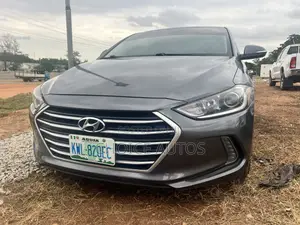 Hyundai Elantra 2017 Gray