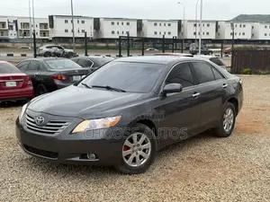 Toyota Camry LE 4dr Sedan (2.4L 4cyl 5A) 2008 Gray