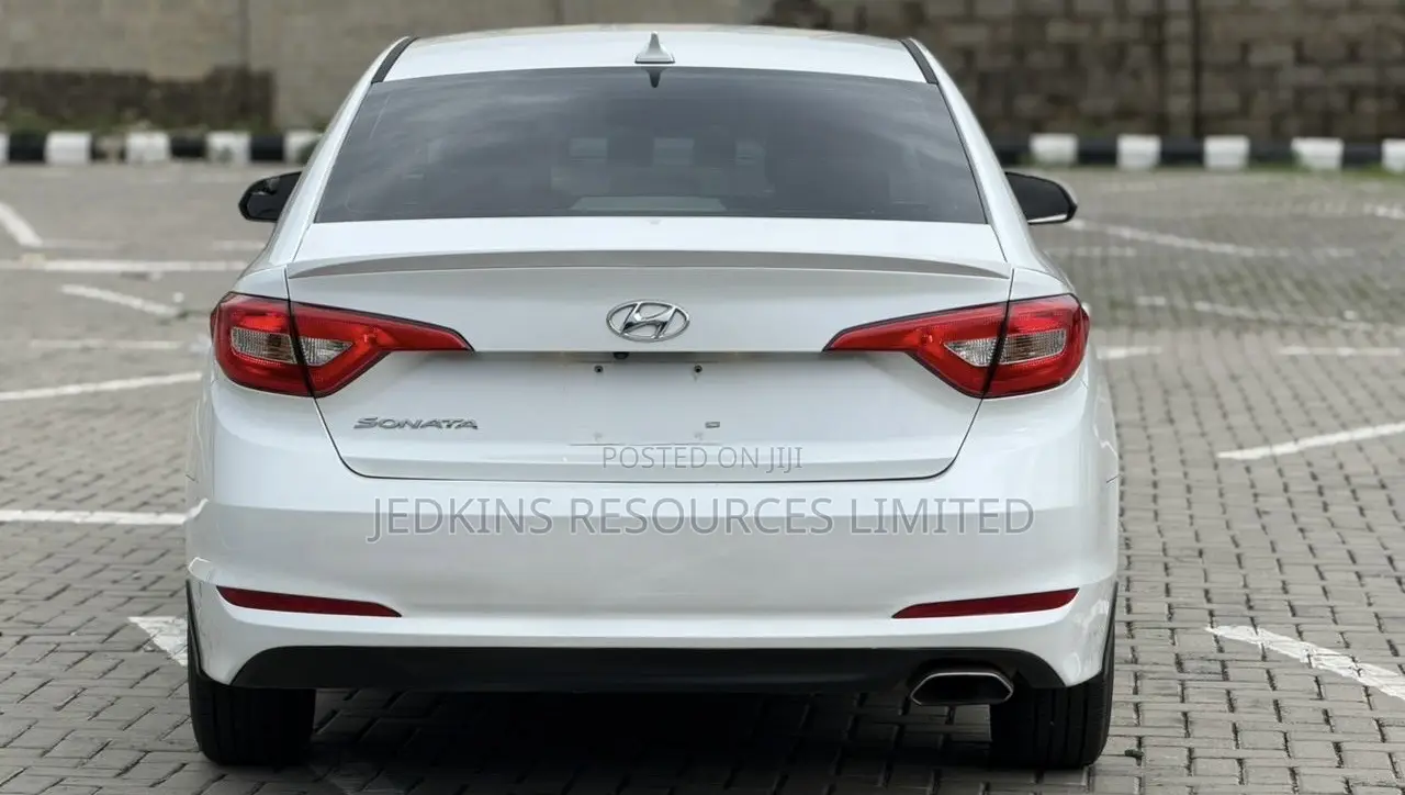 Hyundai Sonata SE 2017 White