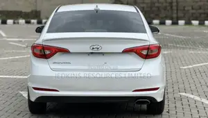 Hyundai Sonata SE 2017 White