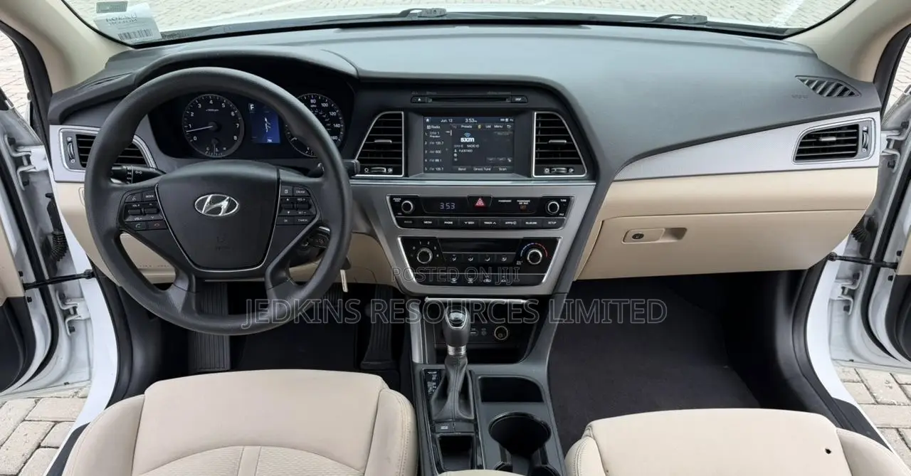 Hyundai Sonata SE 2017 White